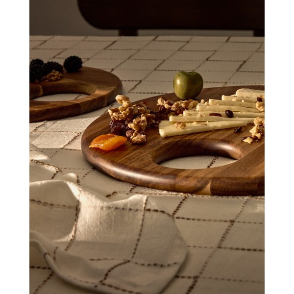 Szervírozó fa vágódeszka ø 30,5 cm Klot – Kave Home-image-3