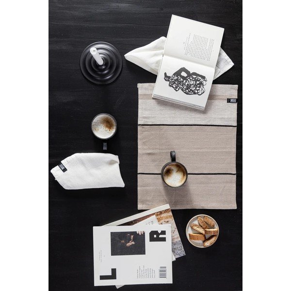 Textil tányéralátét 45x35 cm Öda – Markslöjd-image-1