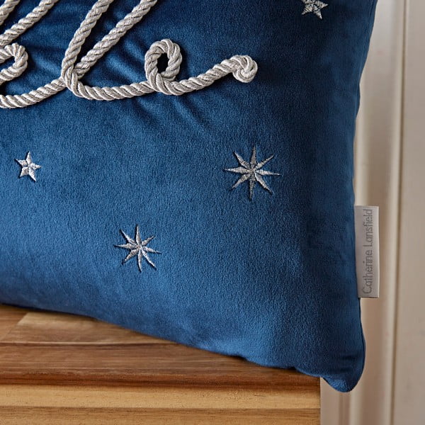 Bársony díszpárna karácsonyi mintával 30x50 cm Sparkle – Catherine Lansfield-image-3