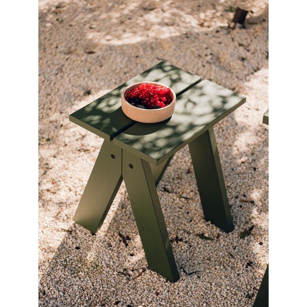 Zöld tömörfa kerti szék Navo – noo.ma-image-1