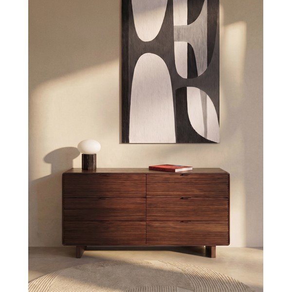 Sötét natúr színű komód diófa dekorral 120x75x50 cm Norlen – Kave Home-image-2