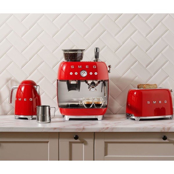 Piros vízforraló - SMEG-image-1
