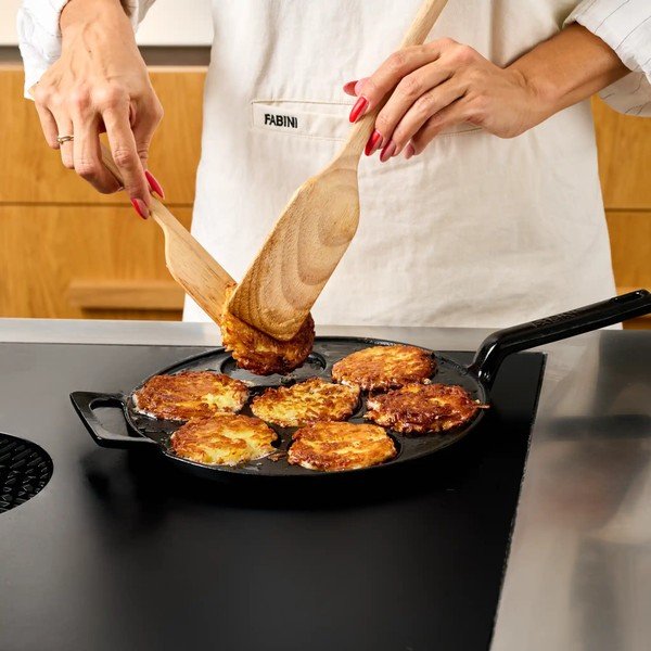 Öntöttvas serpenyő kisméretű palacsintához ø 26 cm Mattia 3.0 – FABINI-image-1