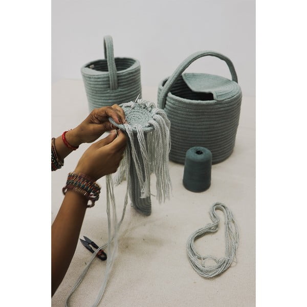 Zsályaszínű textil játéktároló kosár 51x26x38 cm Water Can – Lorena Canals-image-3