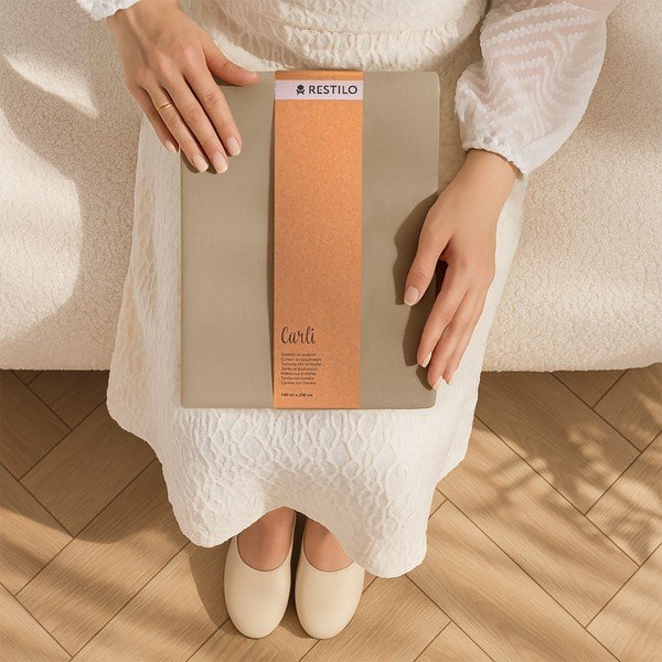 Bézs dimout (részleges sötétítő) függöny 140x270 cm Carli – Restilo-image-4