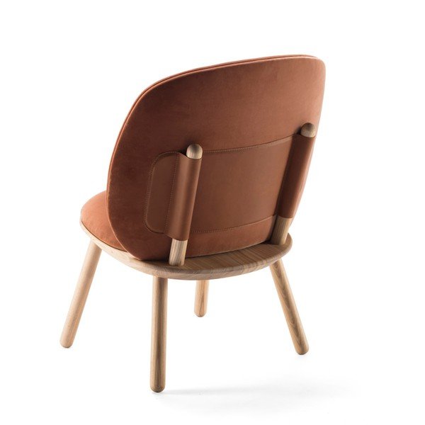 Naïve narancs-terrakotta fotel kőrisfa konstrukcióval és bőr részletekkel - EMKO-image-3