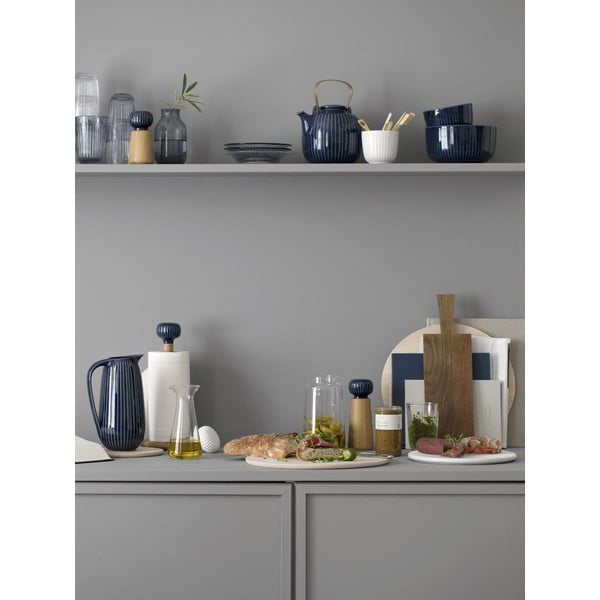 Hammershoi tölgyfa konyhai papírtörlő tartó sötétkék porcelán részletekkel - Kähler Design-image-3