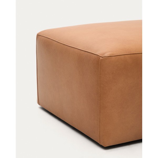 Barna bőr lábtartó Blok – Kave Home-image-1