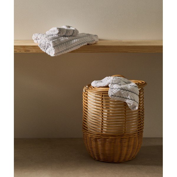Natúr színű rattan szennyeskosár Liora – Kave Home-image-1