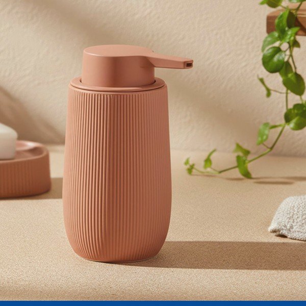 Barna műanyag szappanadagoló 400 ml Fablo – Wenko-image-1