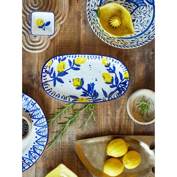 Fehér-kék szervírozó kőedény tányér Maxima – Bloomingville-image-3