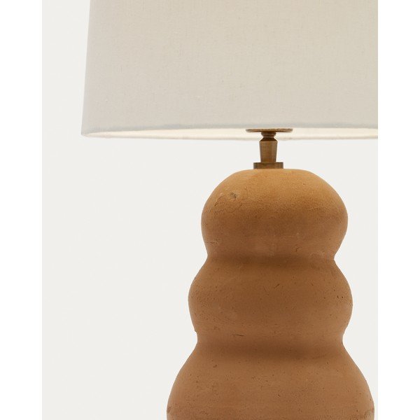 Natúr színű kő asztali lámpa textil búrával (magasság 55 cm) Madsen – Kave Home-image-3