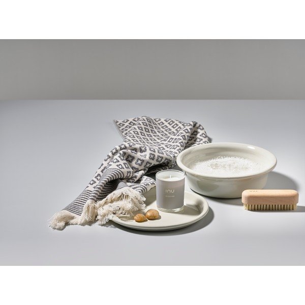 Inu fa körömkefe - Zone-image-3