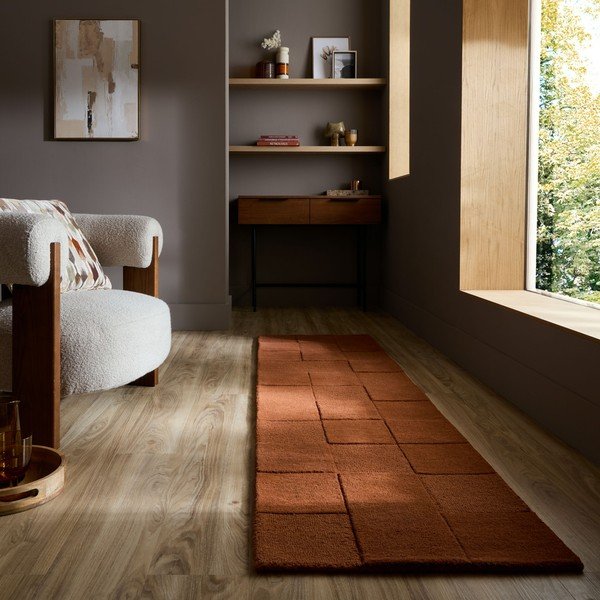 Terrakotta színű kézi szövésű gyapjú futószőnyeg 60x230 cm Checkerboard – Flair Rugs-image-1