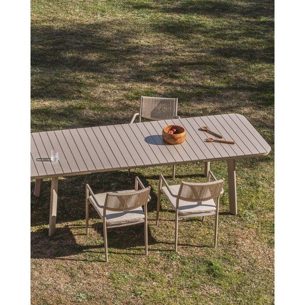 Fém kerti étkezőasztal 100x220 cm Izola – Kave Home-image-2