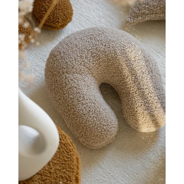 Világosbarna buklé párna gyerek kanapéhoz U – Wigiwama-image-1