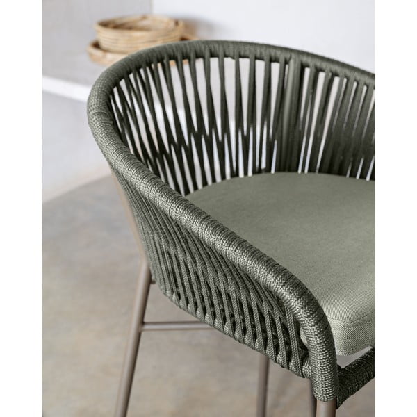 Zöld fém-párnázott kerti szék Yanet – Kave Home-image-3