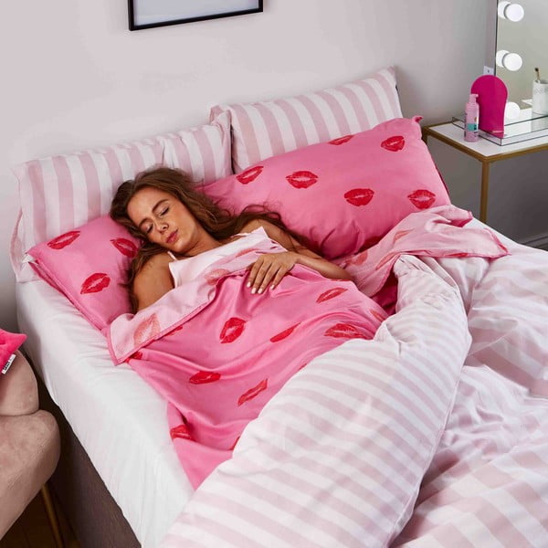 Rózsaszín lepedő 131x215 cm Pouting Lips – Sassy B