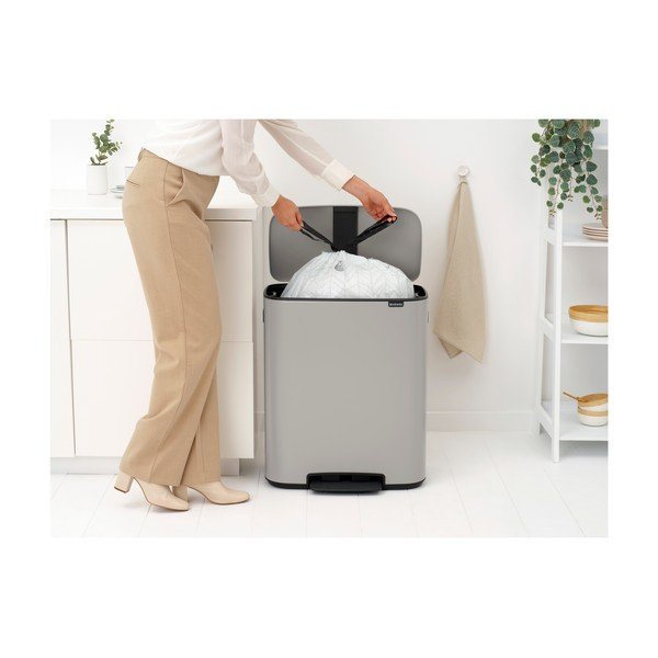 Világosszürke acél pedálos szemetes 60 l Bo – Brabantia-image-3