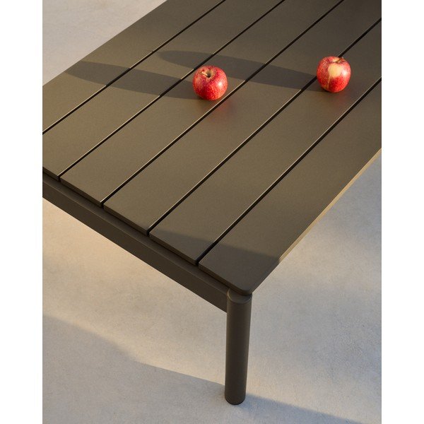Fém kerti dohányzóasztal 63x149 cm Sorells – Kave Home-image-2