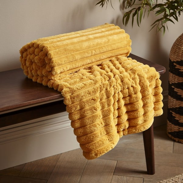 Mikroplüss takaró 130x170 cm Cosy Ribbed – Catherine Lansfield-image-1
