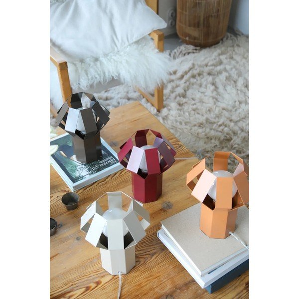 Bézs fém asztali lámpa fém búrával (magasság 27 cm) Octa – Markslöjd-image-3