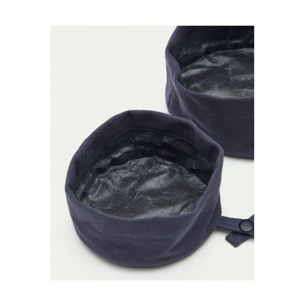 Textil összecsukható utazó tálka szett kutyáknak 2 db-os  ø 16 cm Trufa – Kave Home-image-3