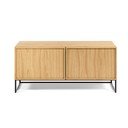 Natúr színű TV-állvány tölgyfa dekorral 112x51x42 cm Taiana – Kave Home
