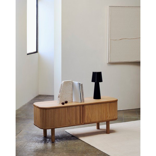 Natúr színű TV-állvány kőrisfa dekorral 120x50x40 cm Mailen – Kave Home-image-1