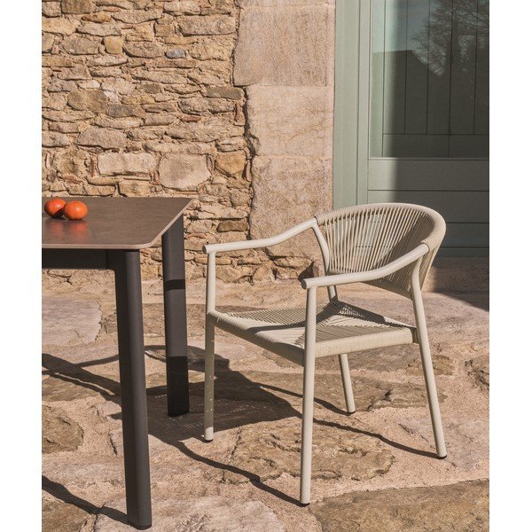 Krémszínű rattan kerti szék Livadia – Kave Home-image-1