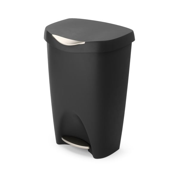 Fekete műanyag pedálos szemetes 50 l Brim – Umbra-image-4