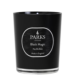 Black Magic Feu De Bois illatgyertya, égési idő 45 óra - Parks Candles London