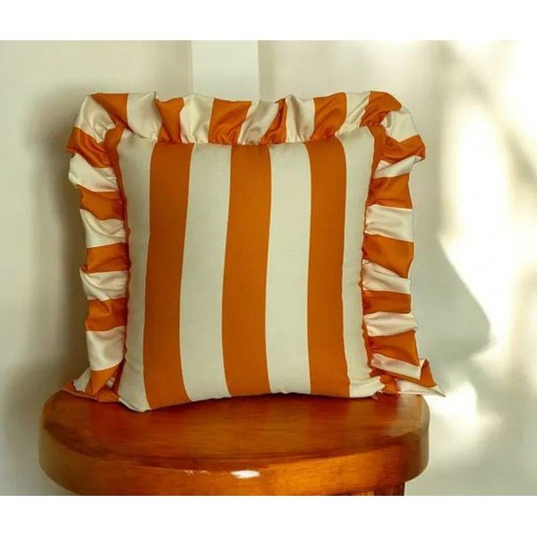 Párnahuzat 45x45 cm Ruffled – Mila Home