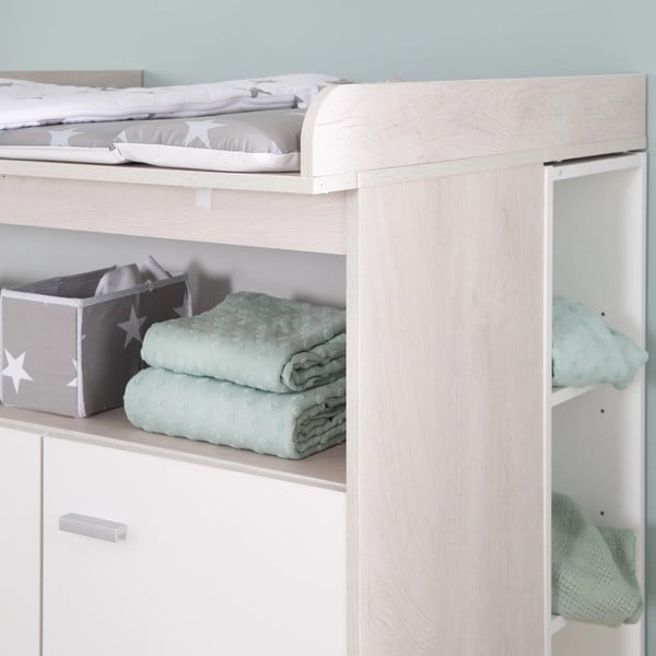 Fehér alacsony gyerek komód pelenkázó feltéttel tölgyfa dekorral 117x98 cm Julia – Roba-image-2