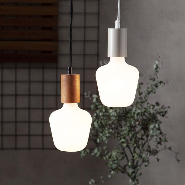 Meleg színű LED szabályozható izzó E27, 6 W – Star Trading-image-1