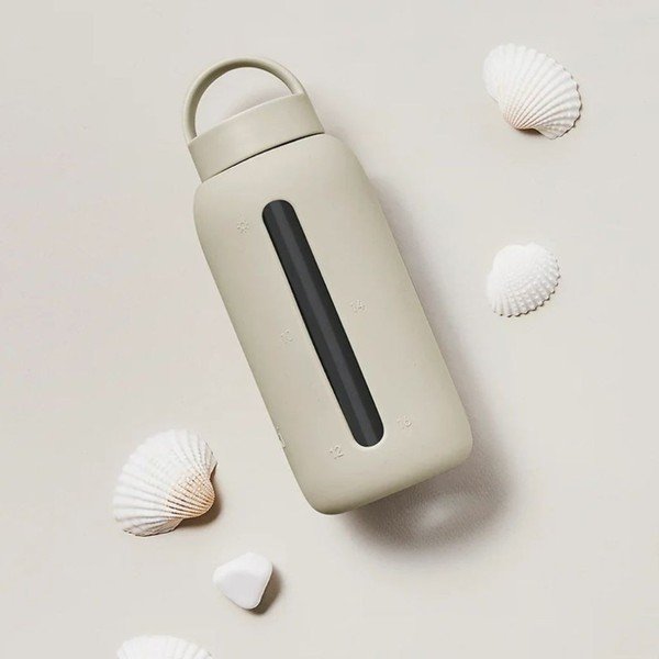 Krémszínű utazó ivópalack 720 ml Summer Sand – Muuki-image-1