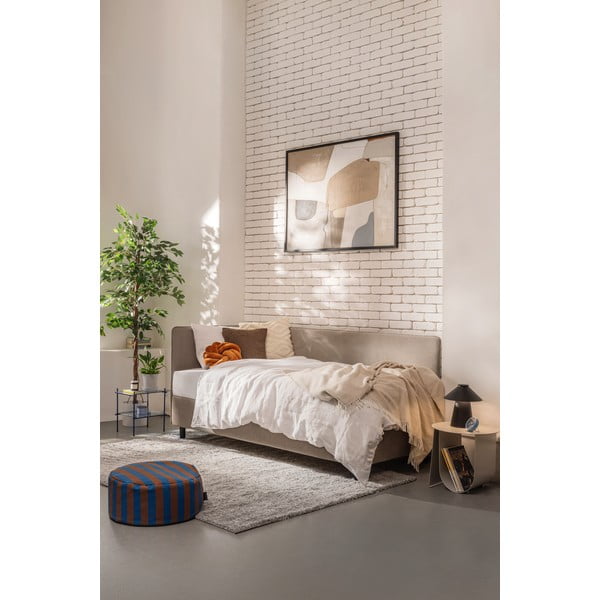 Szürkésbarna kárpitozott ágyneműtartós egyszemélyes ágy matraccal 120x200 cm Avela – Bonami Selection-image-1