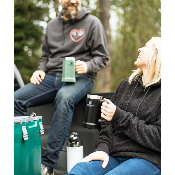 Fekete rozsdamentes acél termobögre 700 ml The Big Grip Beer Stein Black – Stanley-image-1