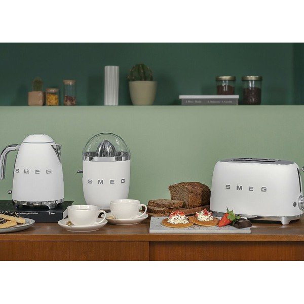 Matt fehér vízforraló 1,7 l 50's Retro Style – SMEG-image-3