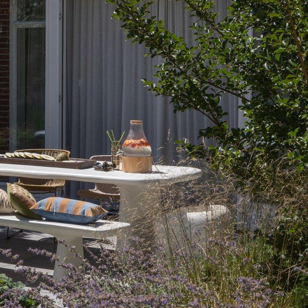 Műanyag kerti étkezőasztal 100x200 cm Loggia – WOOOD-image-1