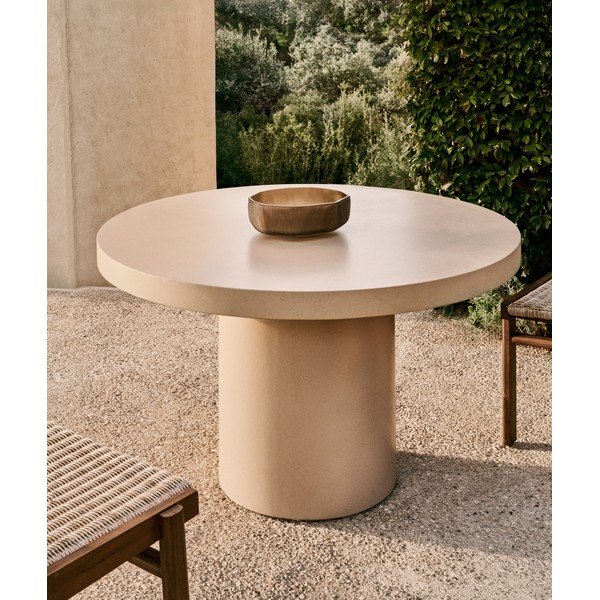 Beton kerek kerti étkezőasztal ø 120 cm Aiguablava – Kave Home-image-1
