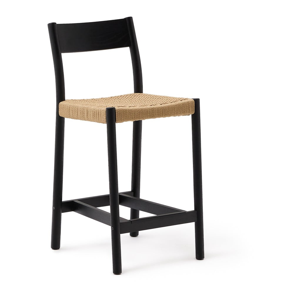 Fekete-natúr színű tölgyfa bárszék (ülésmagasság 65 cm) Yalia Kave Home