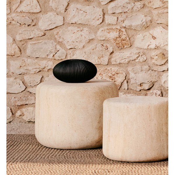 Beton kerek kerti kisasztal ø 60 cm Drasi – Kave Home-image-1