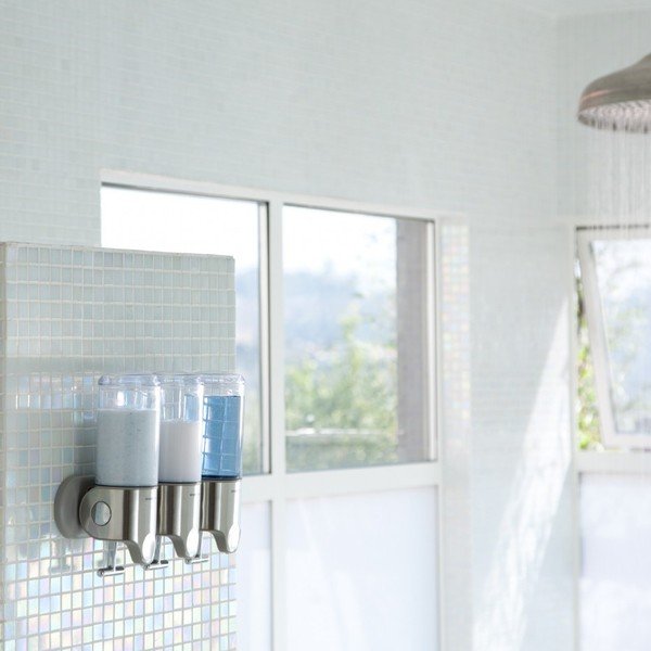 Ezüstszínű fali szappanadagoló rozsdamentes acélból 1,32 l - simplehuman-image-3