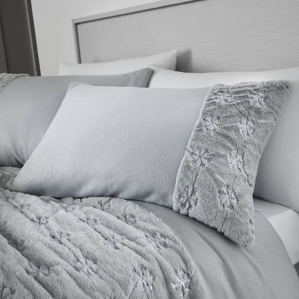 Cosy Snowflake szürke mikroplüss ágyneműhuzat, 200 x 200 cm - Catherine Lansfield-image-1