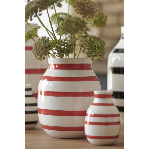 Omaggio fehér-piros csíkos kerámia váza, magasság 20,5 cm - Kähler Design-image-1