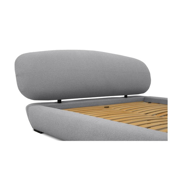 Szürke kárpitozott franciaágy ágyráccsal 140x200 cm Odette – Scandic-image-1