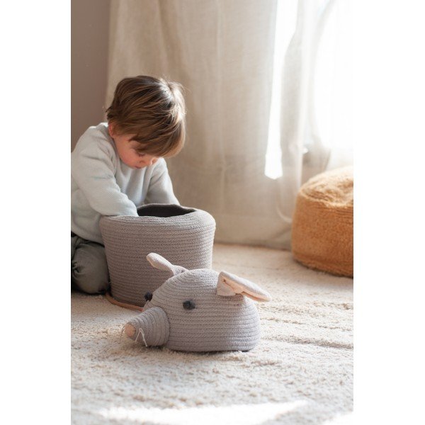 Szürke textil játéktároló kosár ø 25x30 cm Renata the Rat – Lorena Canals-image-2