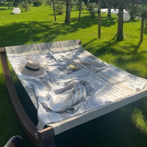 Bézs len strandlepedő 140x170 cm Allure Stripe – Linen Tales-image-2