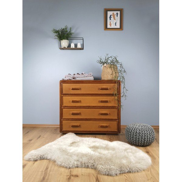 Douchka fehér báránybőr szőnyeg - Nattiot-image-1